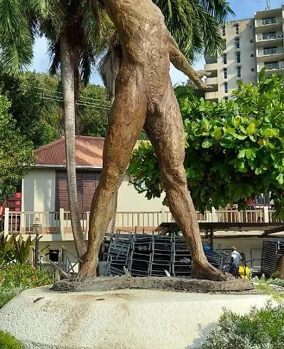 Mobay Palmas *