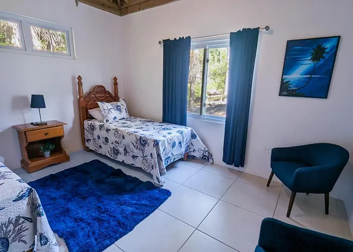 Mobay Palmas Villa